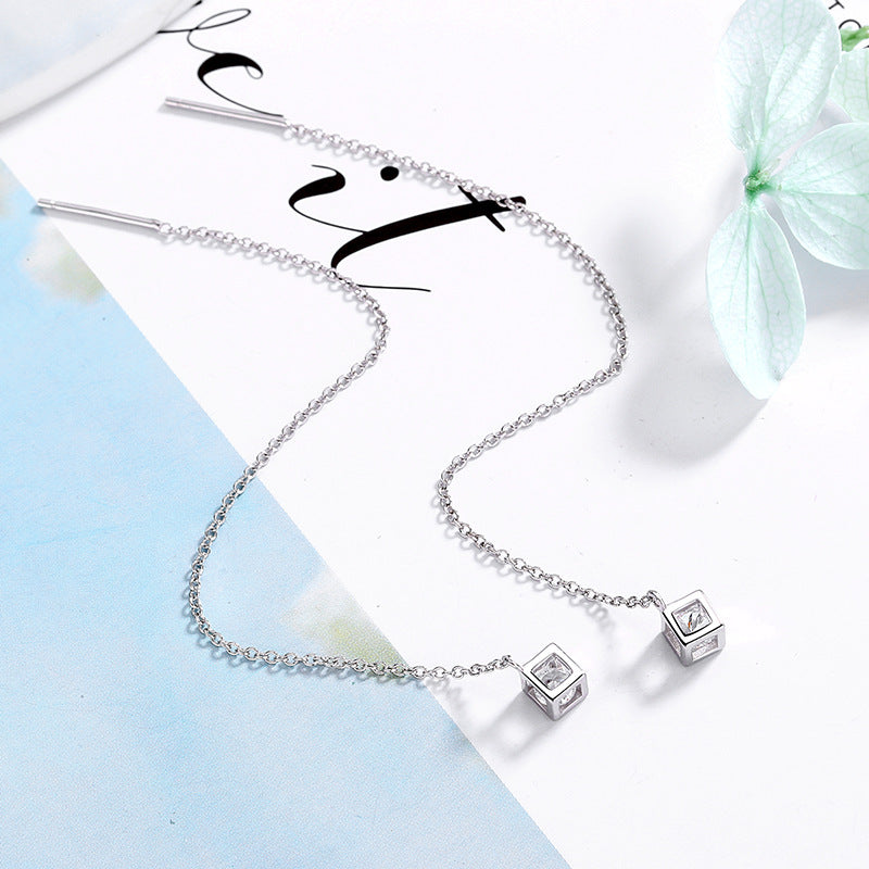 Women's earrings with elegant square pendant and shimmering zirconia Symbol Fashion