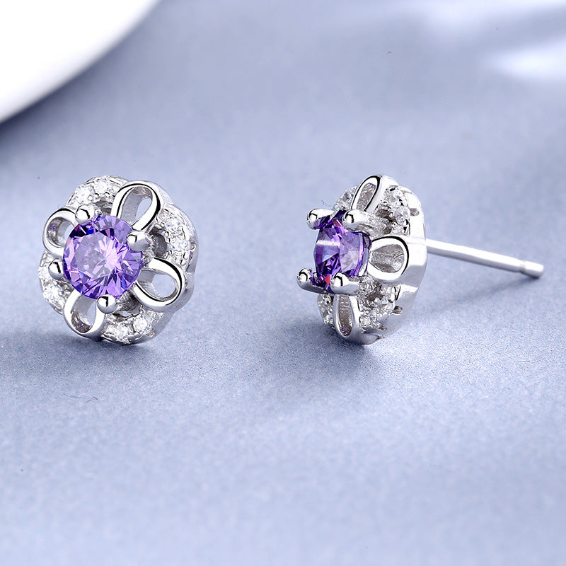 Women's stud earrings with delicate flower design and sparkling crystals Symbol Fashion