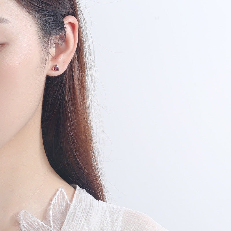 Women's earrings with sparkling heart accents made of high-quality stainless steel Symbol Fashion