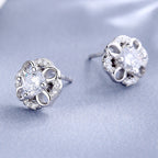 Women's stud earrings with delicate flower design and sparkling crystals Symbol Fashion
