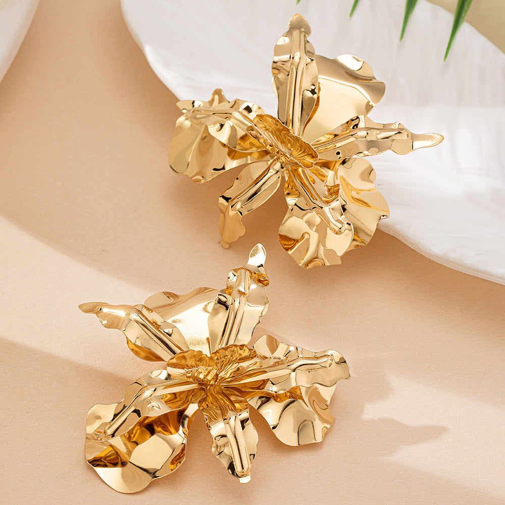 Women's Decorative Wall Art in Flower Shape Symbol Fashion