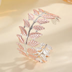 Ladies bracelet in elegant leaf design Symbol Fashion