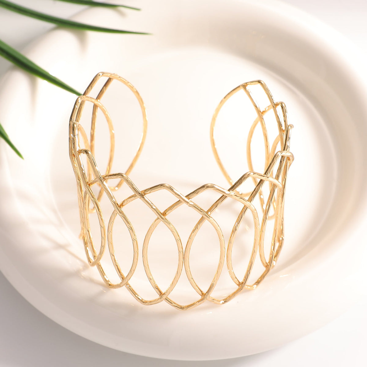 Women Open Bangle with Artfully Curved Design Symbol Fashion