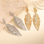 Women's Hanging Earrings in Elegant Leaf Design Symbol Fashion