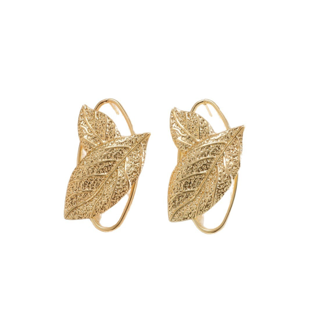Women’s bracelet with elaborate leaf design Symbol Fashion