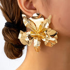 Women's Decorative Wall Art in Flower Shape Symbol Fashion