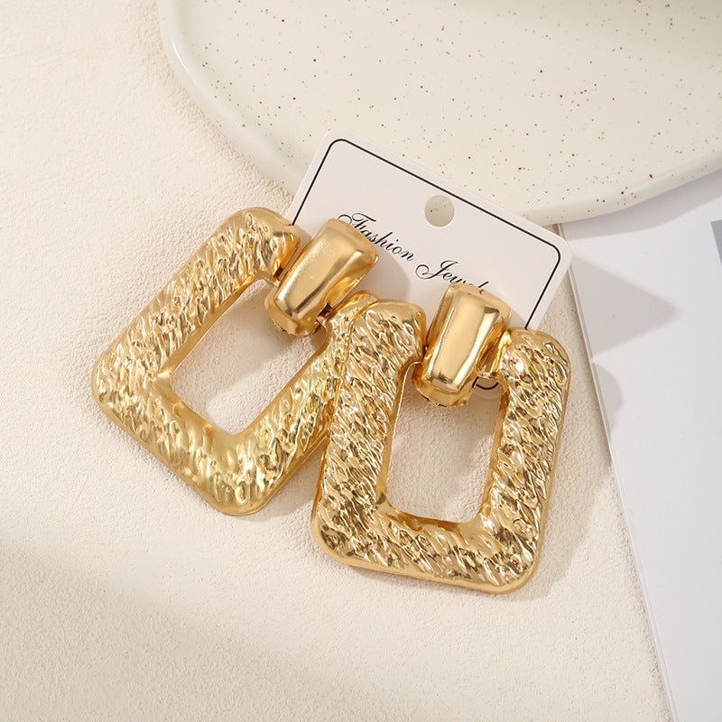 Ladies Hanging Earrings in Modern Rectangular Design Symbol Fashion