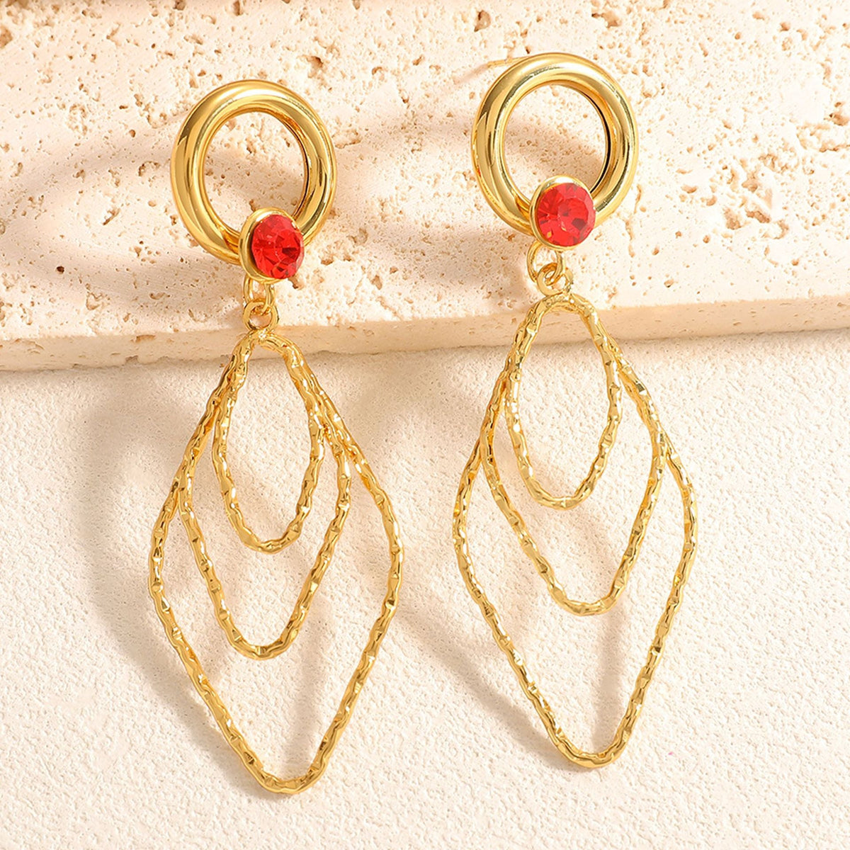Women's earrings with elegant, shimmering design Symbol Fashion