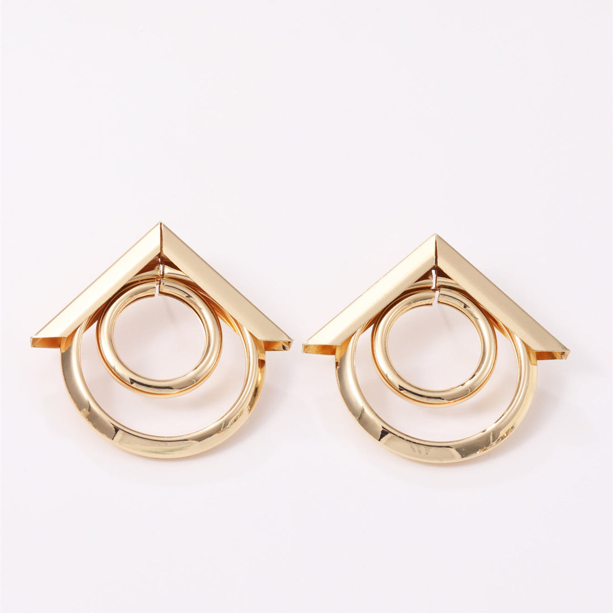 Women's Hanging Earrings with Elegant, Curved Ring Design Symbol Fashion