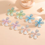 Women's Hair Accessories in Floral Design Symbol Fashion