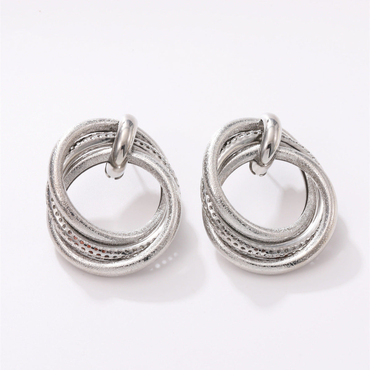 Women's Hanging Earrings with Elegant, Curved Ring Design Symbol Fashion
