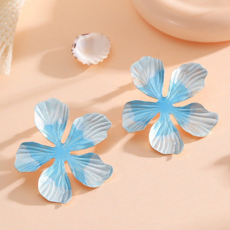 Women's Hair Accessories in Floral Design Symbol Fashion
