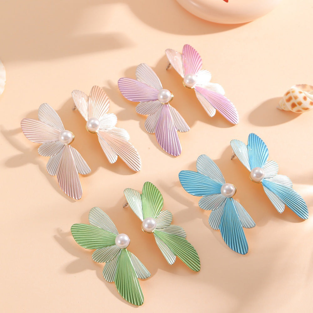 Women's hair clips in elegant butterfly design Symbol Fashion