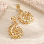 Ladies earrings in shell design Symbol Fashion