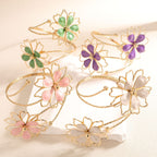 Ladies bracelet with artistic flower design Symbol Fashion