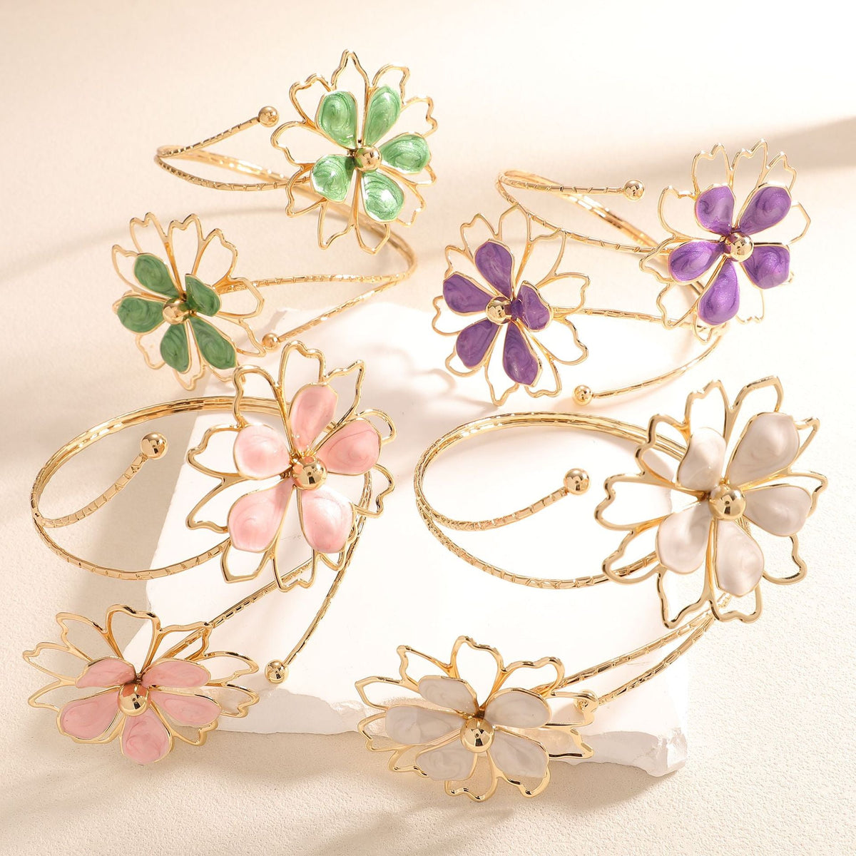Ladies bracelet with artistic flower design Symbol Fashion