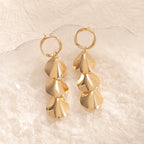 Women Hanging Earrings with Elegant Shell Design Symbol Fashion