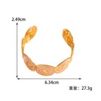 Women's cuff with elegant spiral design Symbol Fashion