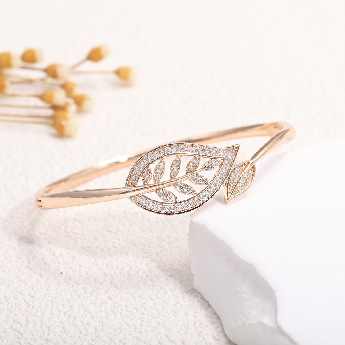 Ladies bracelet with elaborate infinity symbol and sparkling zirconia Symbol Fashion