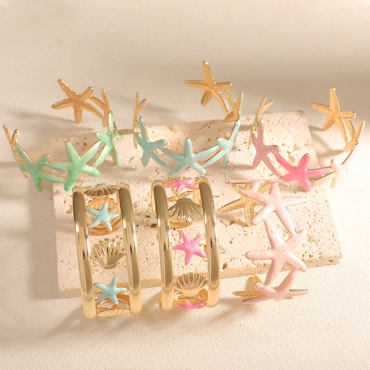 Ladies bracelet with intricate starfish design Symbol Fashion