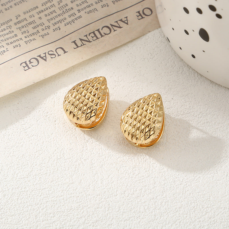 Women's Ear Clips with Elegant Pattern Symbol Fashion
