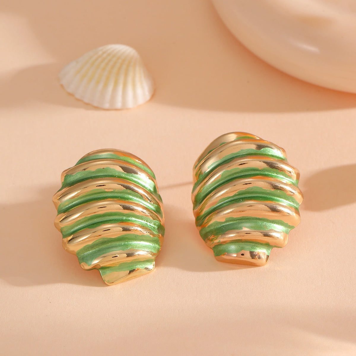 Women's ear clips in maritime shell design Symbol Fashion