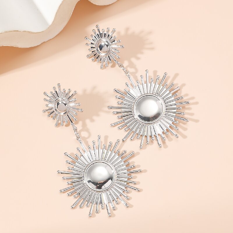 Women's Hanging Earrings in Modern Radiant Design Symbol Fashion