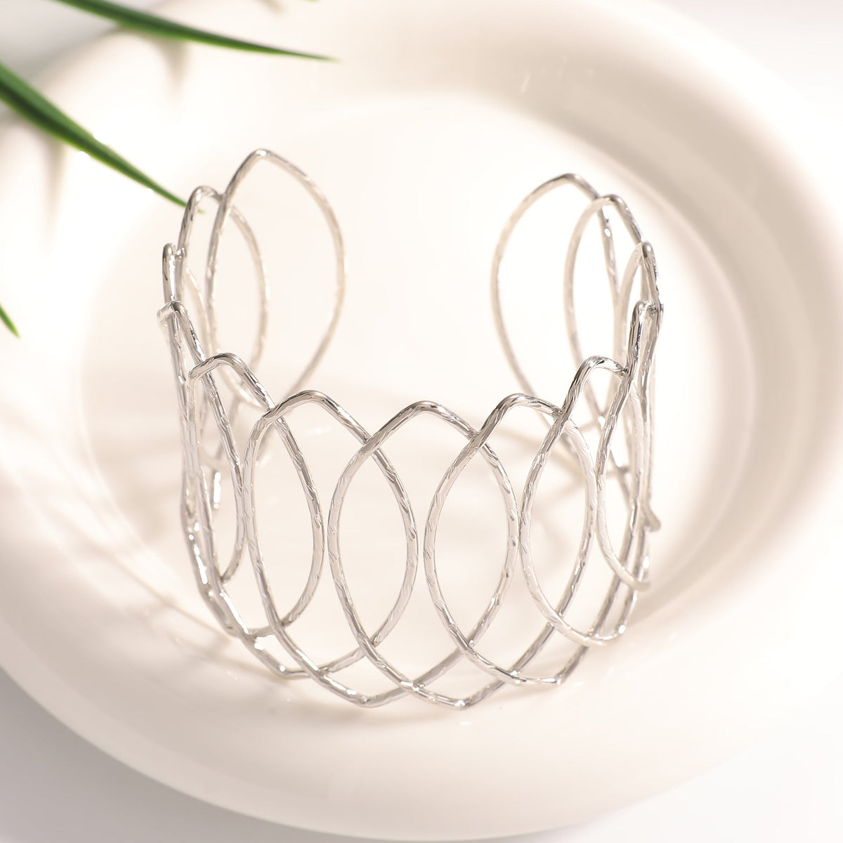 Women Open Bangle with Artfully Curved Design Symbol Fashion
