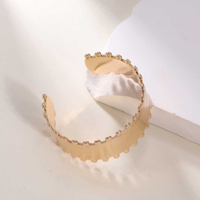 Women's Open Bangle with Elegant Wave Design Symbol Fashion
