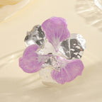 Women's flower-shaped ring made of shiny metal and high-quality epoxy resin Symbol Fashion
