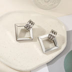 Women's Hanging Earrings with Square Design and Glossy Surface Symbol Fashion
