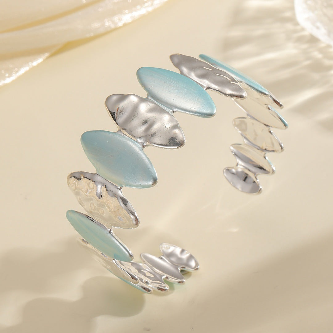 Women Open Bangle with Unique Textured Design Symbol Fashion