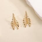 Women Hanging Earrings in Elegant Leaf Design Symbol Fashion