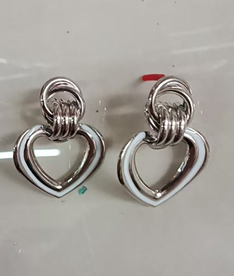 Women’s earrings in modern heart design Symbol Fashion