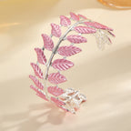 Ladies bracelet in elegant leaf design Symbol Fashion