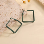 Women Geometric Earrings made of high-quality metal Symbol Fashion