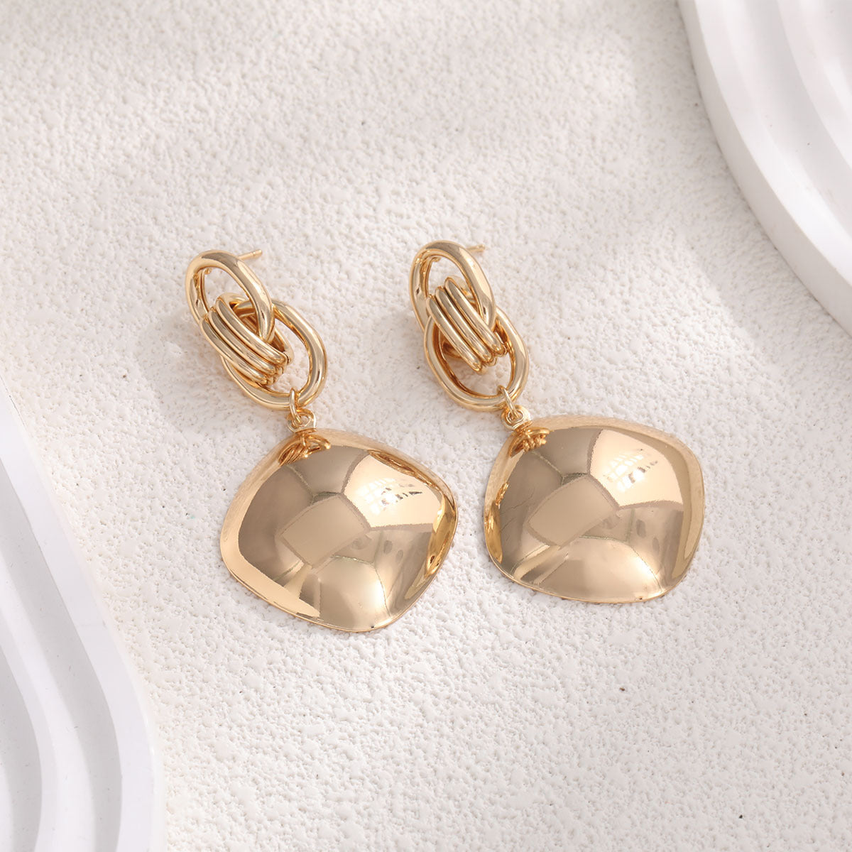 Ladies Elegant and Stylish Earrings with Floral Designs Symbol Fashion