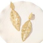 Women's Hanging Earrings in Elegant Leaf Design Symbol Fashion