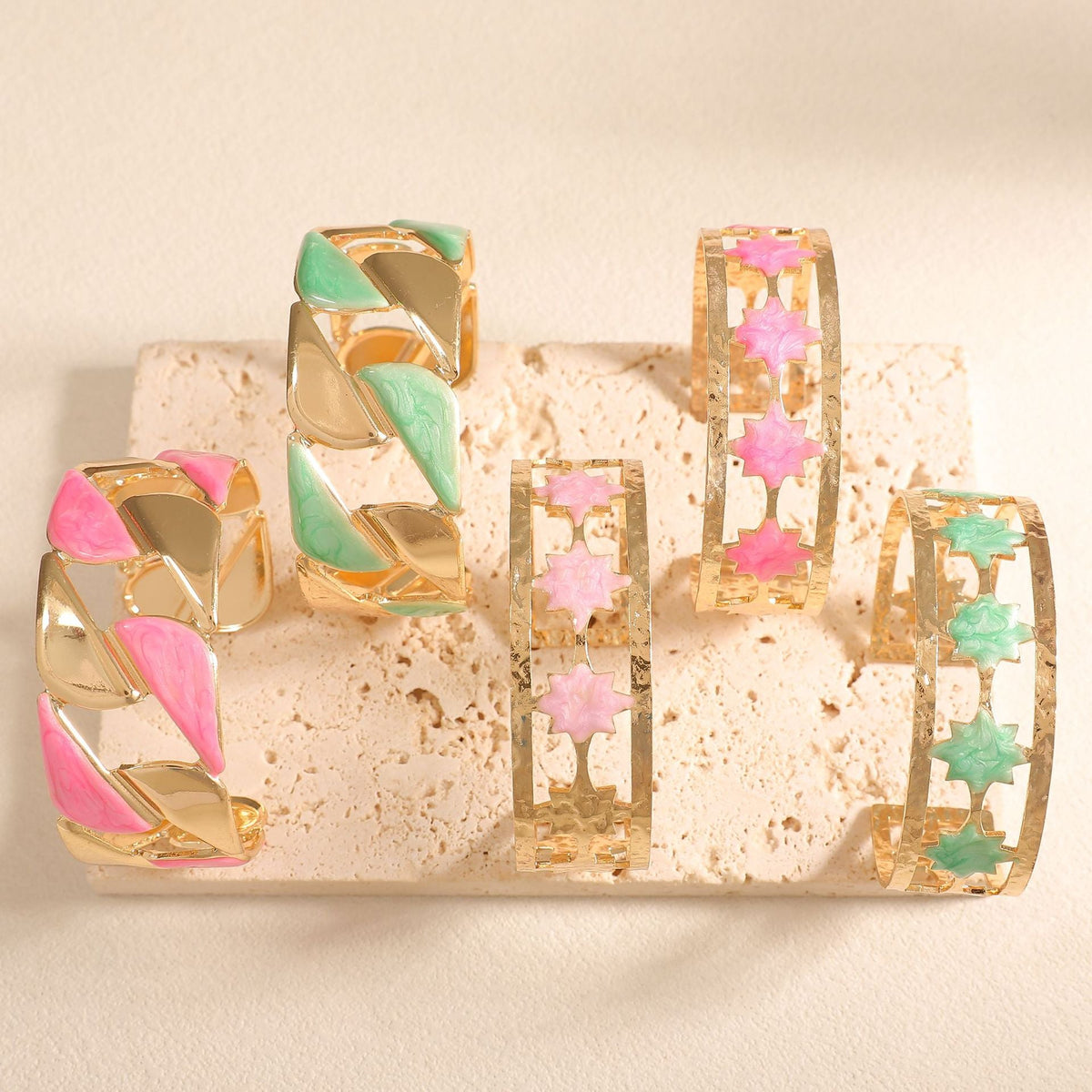 Women's Open Bangle with Elegant Leaf Design Symbol Fashion