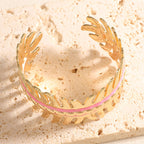 Women Open Bangle in Elegant Leaf Design Symbol Fashion