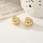 Women's ear clips in elegant shell design Symbol Fashion