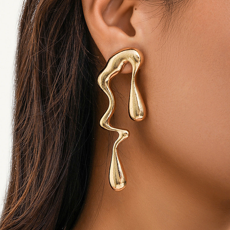 Women's hair accessory clips in modern, organic design Symbol Fashion