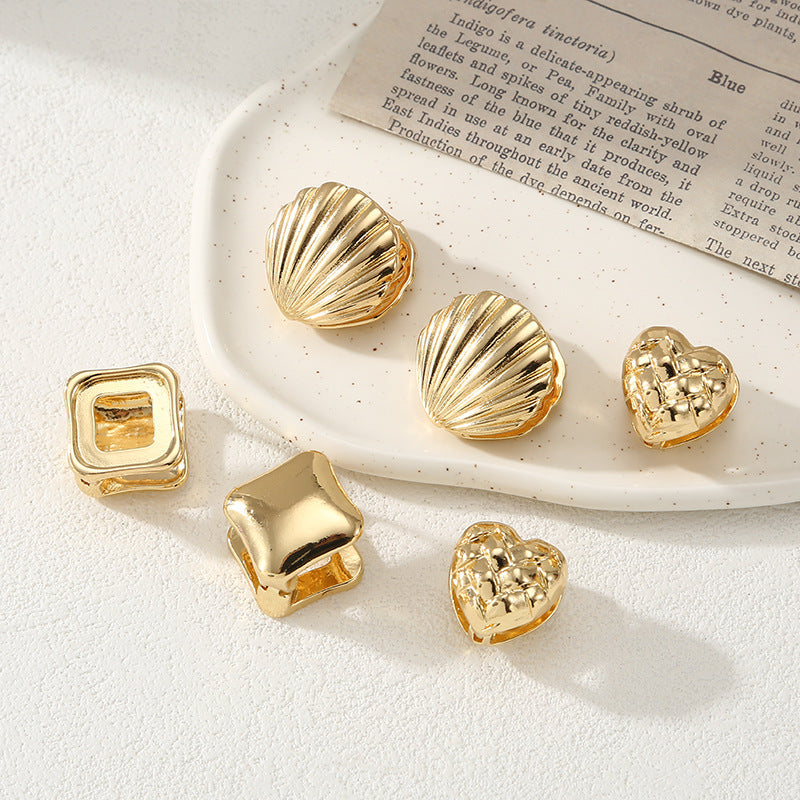Women's ear clips in elegant shell design Symbol Fashion