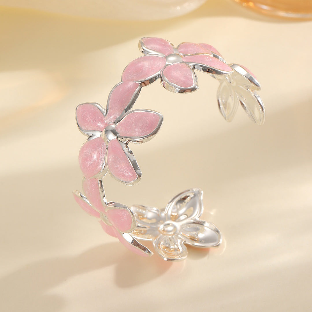 Ladies Open Bangle with Artistic Flower Design Symbol Fashion
