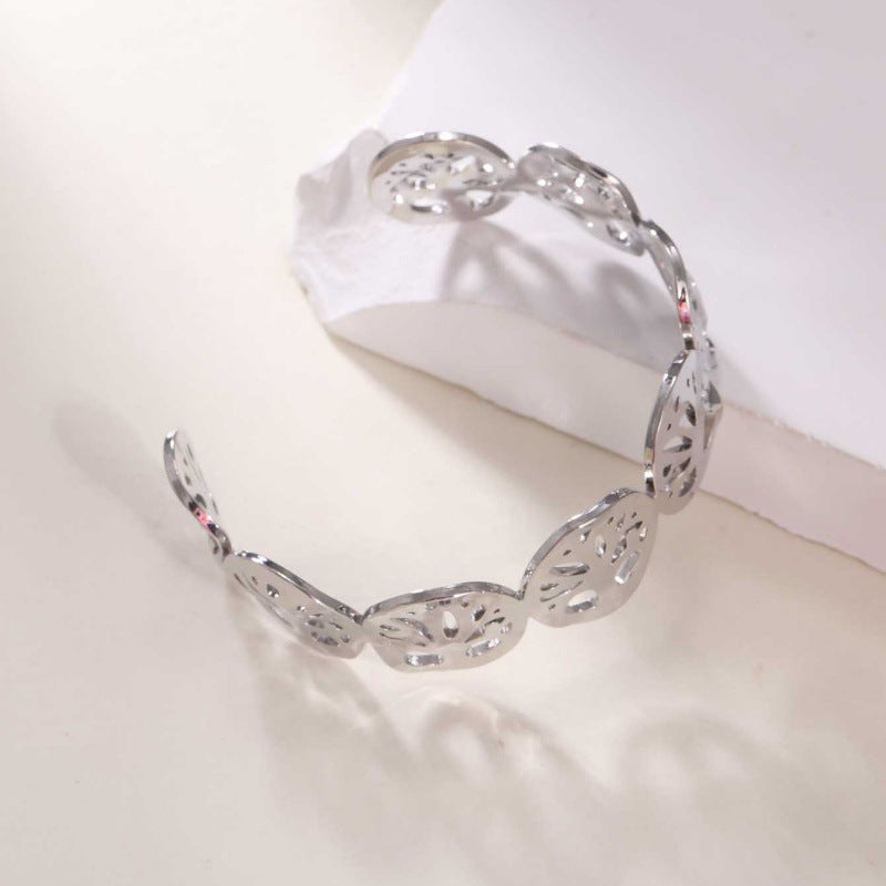 Women's Open Bangle in Modern Bamboo Design Symbol Fashion