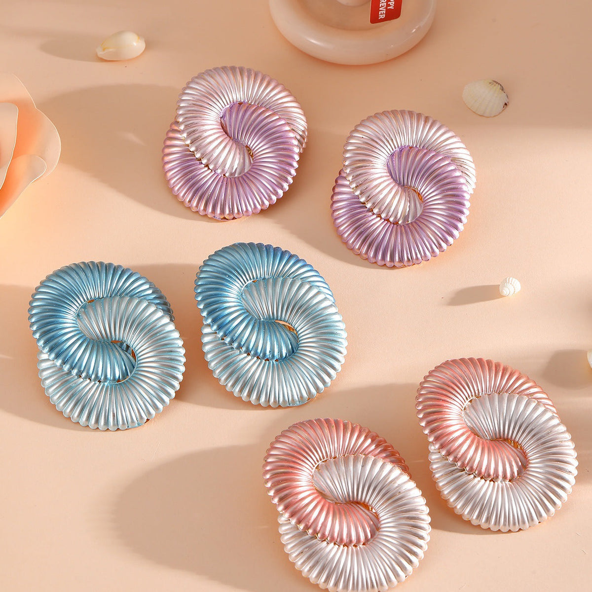 Women hair clips in modern shell design Symbol Fashion