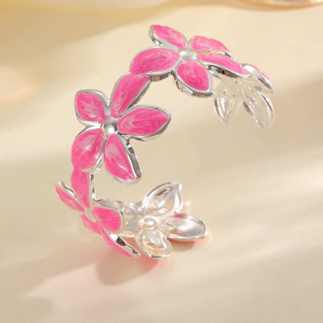 Ladies Open Bangle with Artistic Flower Design Symbol Fashion