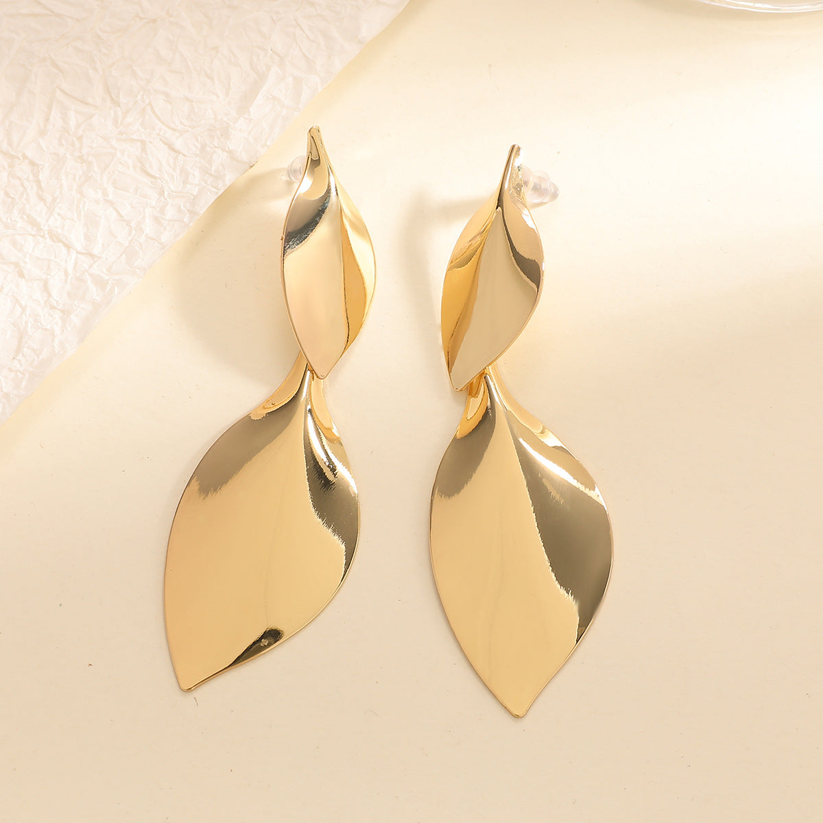 Women Hanging Earrings with Elegant Leaf Shape and Luxurious Finish Symbol Fashion