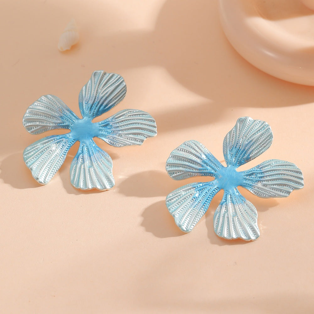 Women's Hair Accessories in Floral Design Symbol Fashion