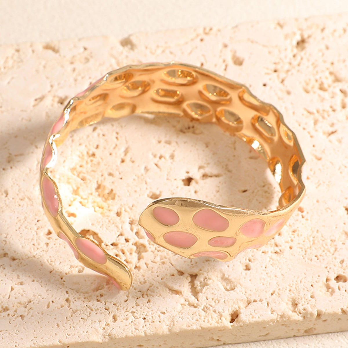 Ladies Open Bangle in Elegant Snake Design Symbol Fashion